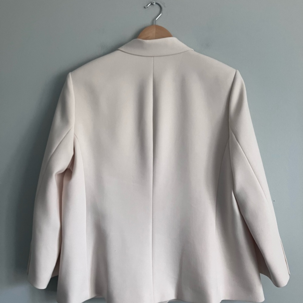 VINCE Shrunken Elegant Cream Blazer Size 14 - Picture 6 of 13